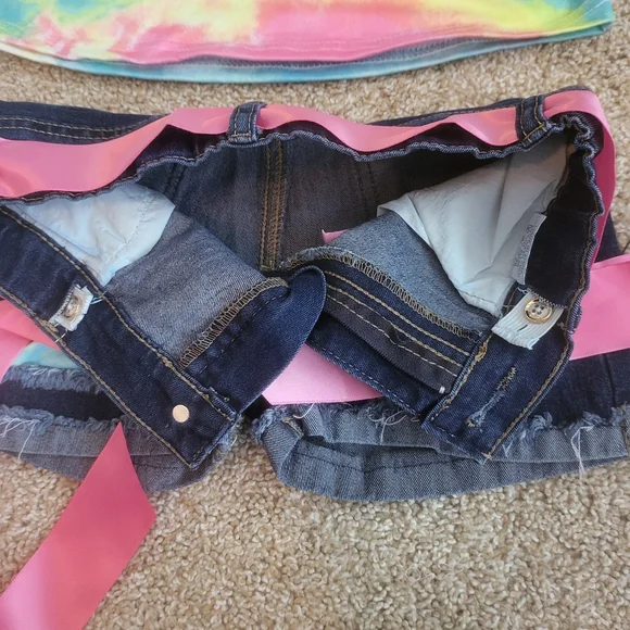 ♥️NWT♥️ MIA BELLE COLORFUL TIE-DYE TOP &DENIM SHORTS SET
